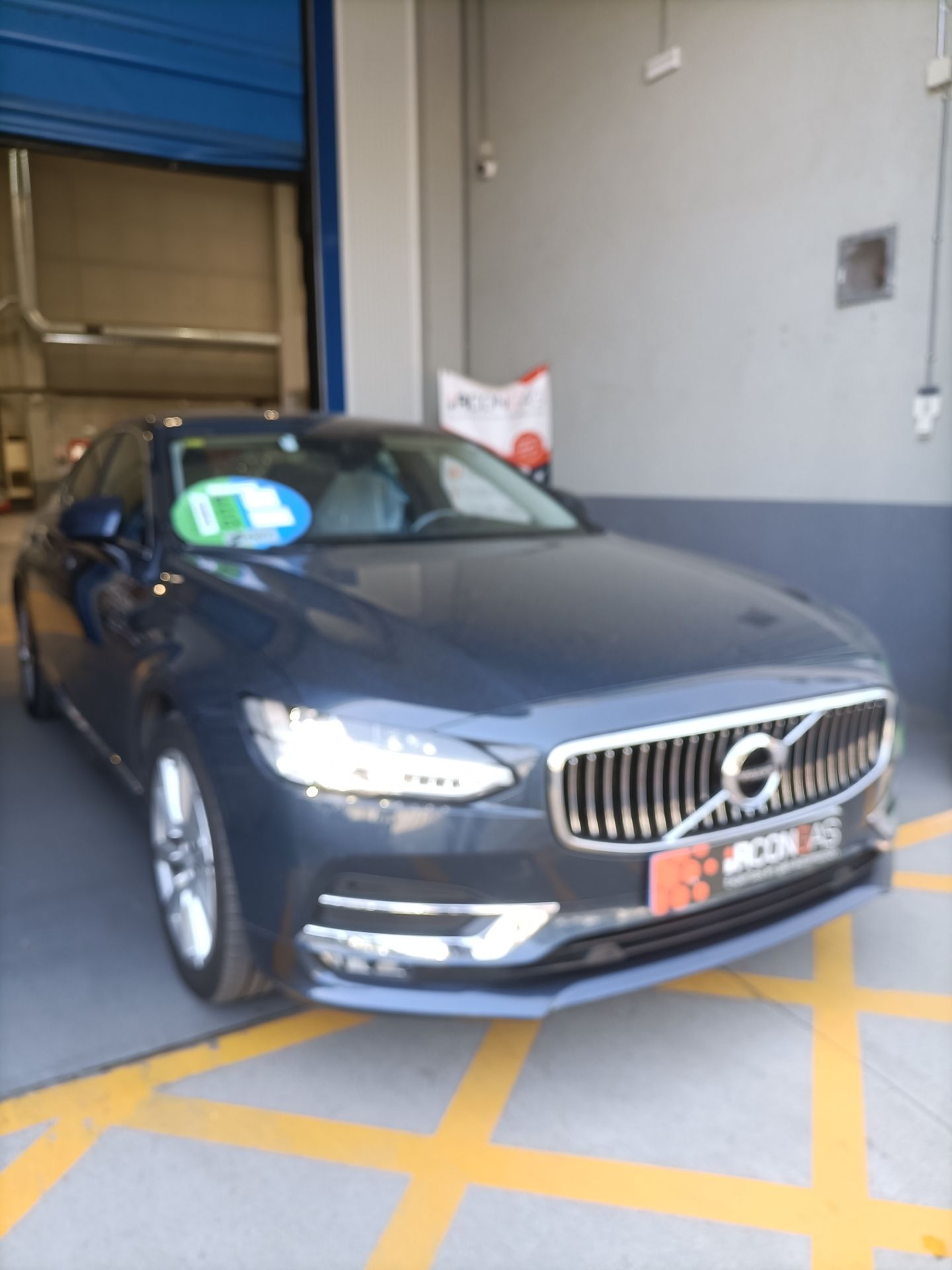 VOLVO S90 VOLVO S90