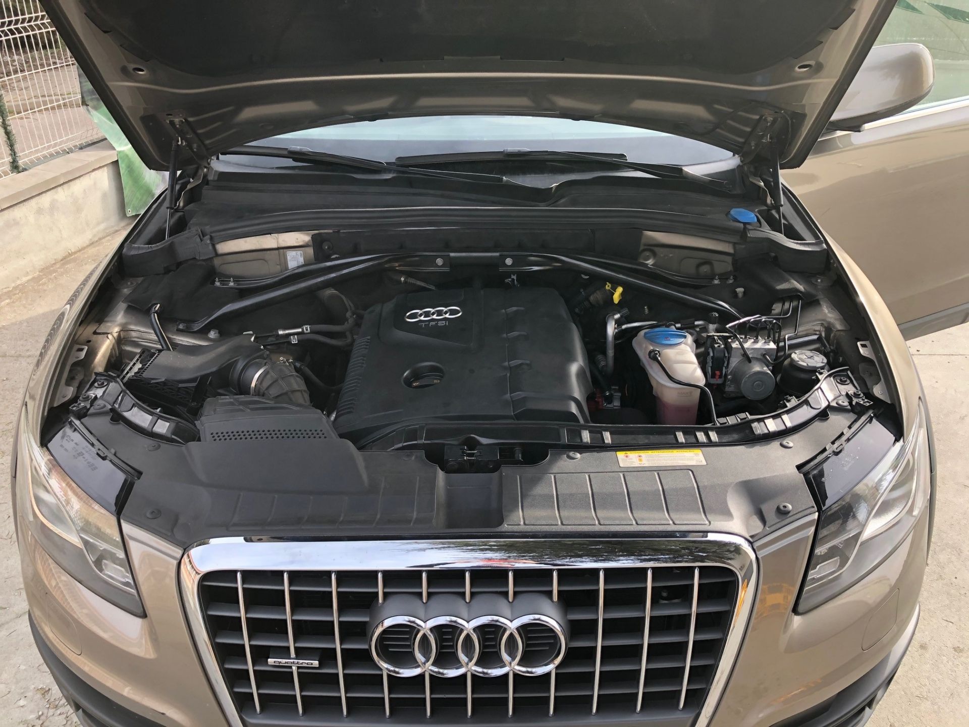 AUDI Q5 GLP AUDI Q5 GLP